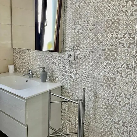 Via Cairoli דירה